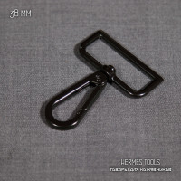 Карабин прямоугольный. 38 мм. Оксид. Карабин прямоугольный. 38 мм. Оксид.