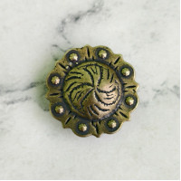 Кончо узорное #19 "античная латунь", 24мм, латунь