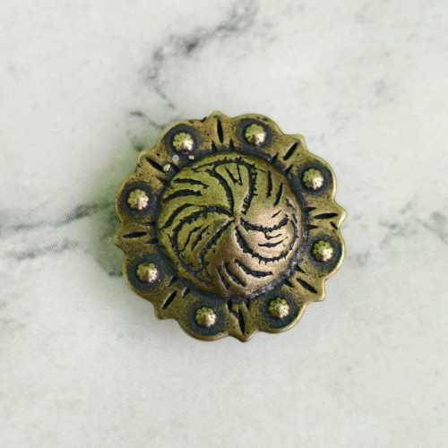 Кончо узорное #19 "античная латунь", 24мм, латунь