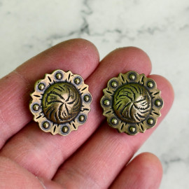 Кончо узорное #20 "античная латунь", 31мм, латунь