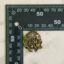 Рельефное кончо #20 «Золотая рыбка», 31х33мм, латунь