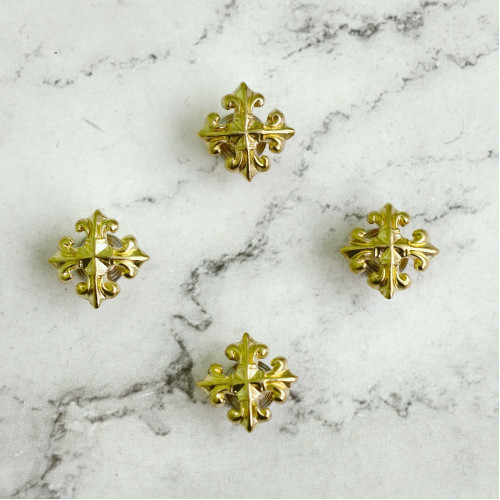 Кончо-винт #12, латунь, длина ножки 5мм, 15х15мм