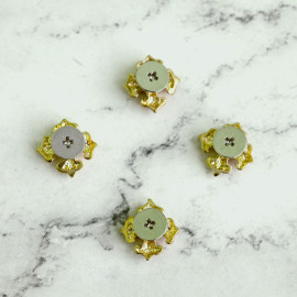 Кончо-винт #12, латунь, длина ножки 5мм, 15х15мм