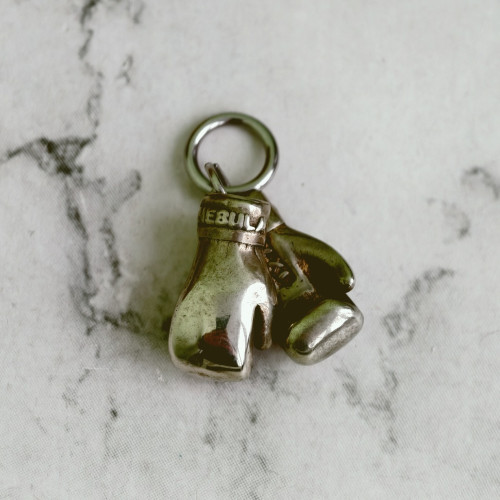 Подвеска-брелок "Боксерские перчатки", мельхиор