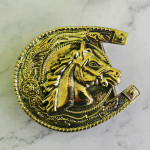 Пряжка декоративная #73 "Лошадь в подкове", 38,5мм, латунь