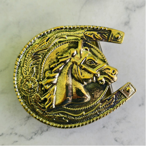 Пряжка декоративная #73 "Лошадь в подкове", 38,5мм, латунь