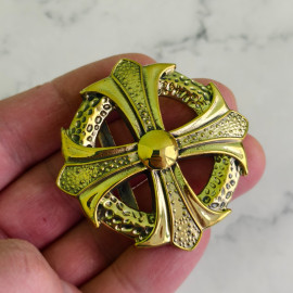 Пряжка декоративная #67 "Круглый крест", латунь, 38мм