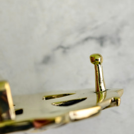 Пряжка декоративная #67 "Круглый крест", латунь, 38мм