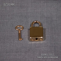Замок декоративный. Прямоугольный. Золото. 20 мм. Замок декоративный. Прямоугольный. Золото. 20 мм.