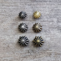 Кончо для кожаных изделий Хризантема Латунь