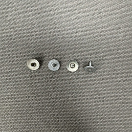 Хольнитены YKK