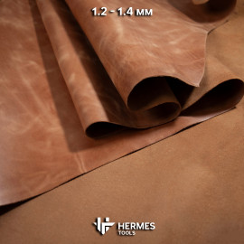 Кожа 1.2-1.4 мм. Рыжая. 40 дм². С восковой отделкой