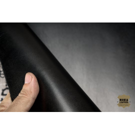 №104 Растишка Artigiano Del Cuoio Nero 1,9-2мм