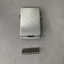 Пряжка под стропу