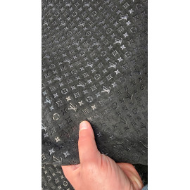 №296 Замша с тиснением Caponi Giuseppe Black 1,3-1,4мм