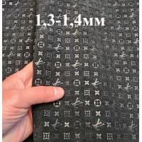 №296 Замша с тиснением Caponi Giuseppe Black 1,3-1,4мм №296 Замша с тиснением Caponi Giuseppe Black 1,3-1,4мм