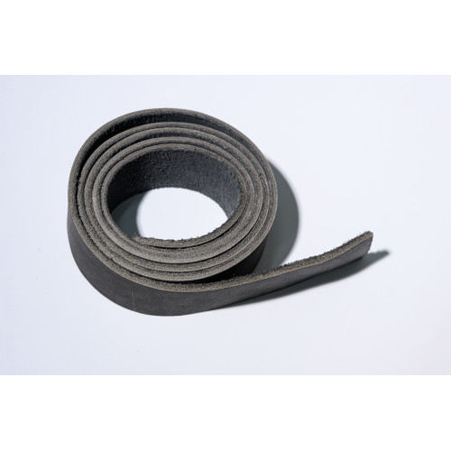 Ременная заготовка 38 мм.Комбинированного дубления.Серая. Ременная заготовка 38 мм.Комбинированного дубления.Серая.