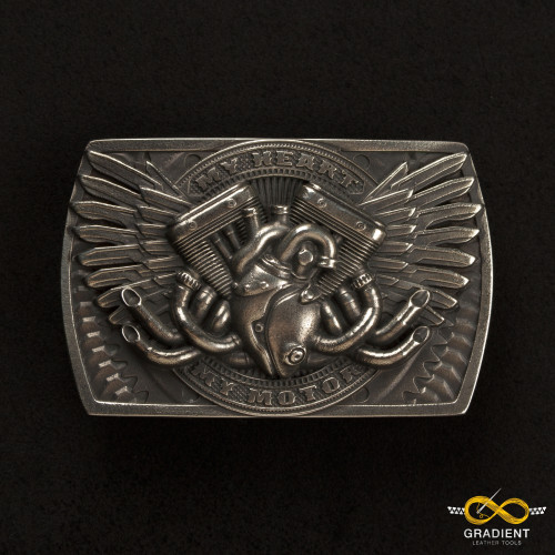 Бляха на ремень. Сердце байкера