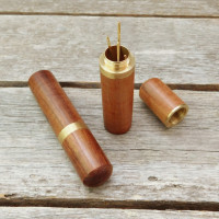 Тубус для хранения игл, палисандр Тубус для хранения игл, палисандр