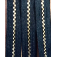 043. Металл. Молния YKK №3, латунь, размерная 1м, двухсторонняя, чёрная основа (580) 043. Металл. Молния YKK №3, латунь, размерная 1м, двухсторонняя, чёрная основа (580)