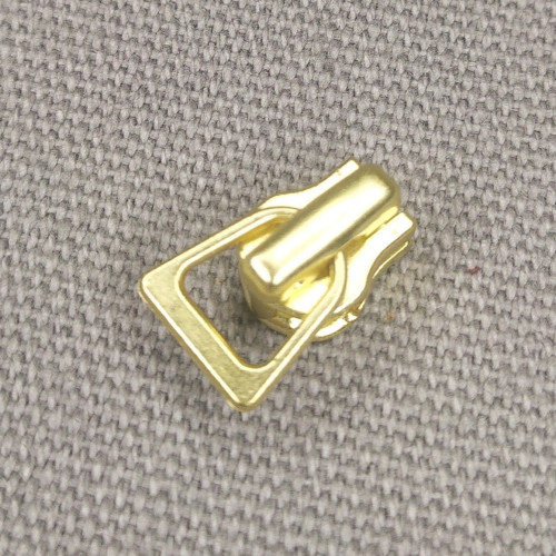 Бегунок YKK латунь №3