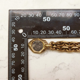 Латунный брелок-подвеска "Камень", литьё