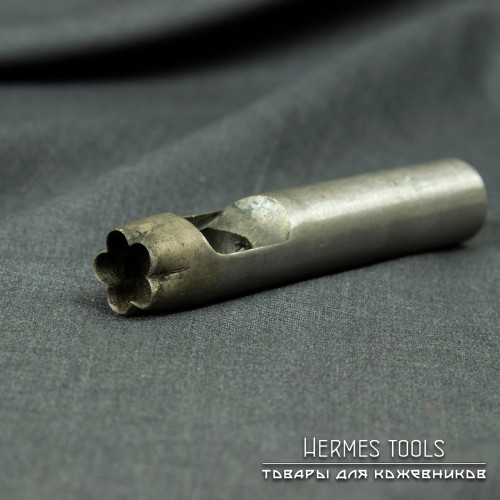 Пробойник ромашка. 15 мм