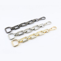 Цепь галантерейная квадратные звенья с карабином Цепь галантерейная квадратные звенья с карабином