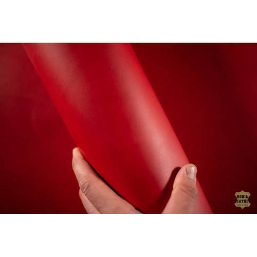 №202/1 Кожа Walpier Buttero Red 1,2-1,4 мм - 148 дм
